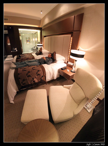 2009   01   Macau   10